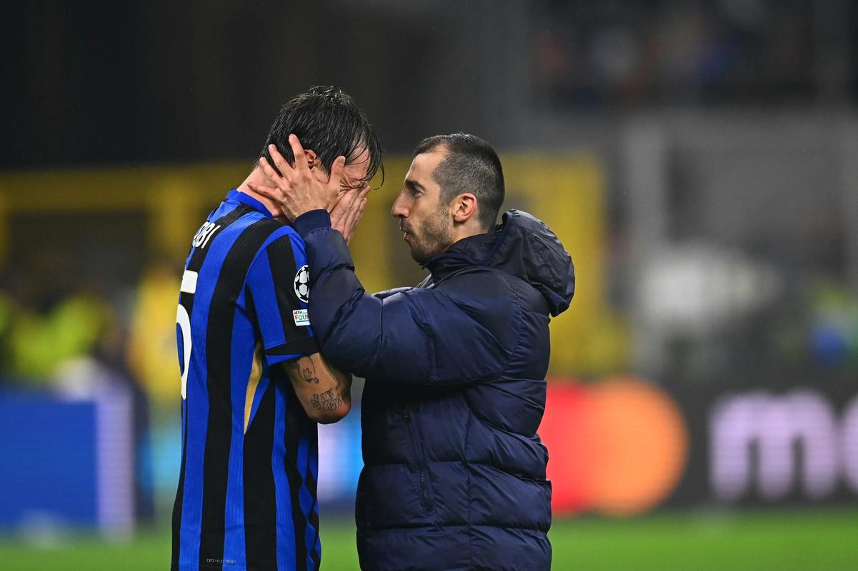 黄蜂主帅：我们没一个人能单防哈登，他真的是用各种方式得分