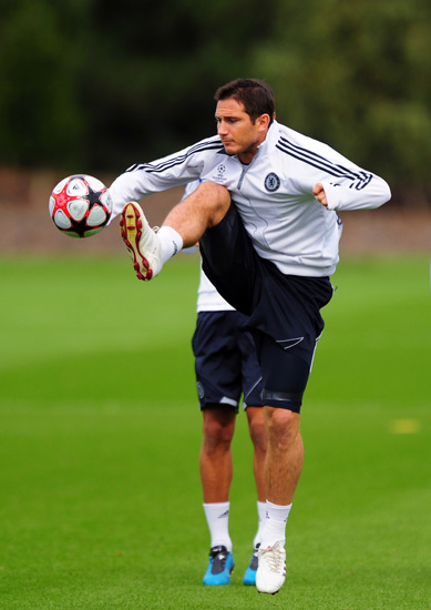 格策：梅西是我的偶像！给穆勒的建议是赛前别放狠话！