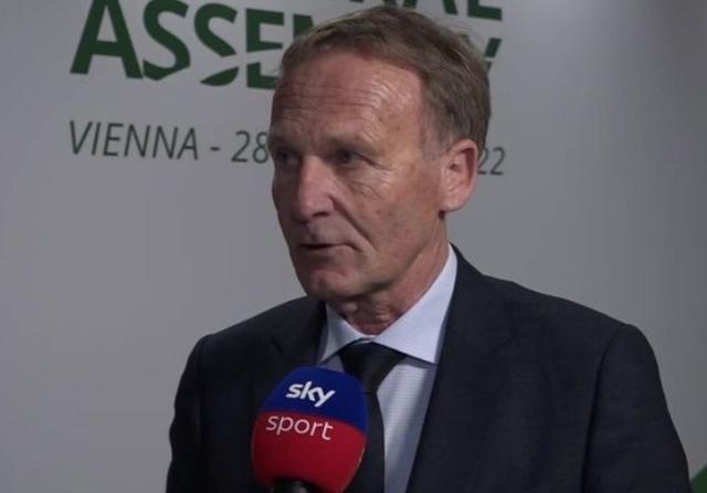 足协纪律委员会原主任王小平二审宣判，维持十年六个月有期徒刑原判（二审维持原判：足协纪律委员会原主任王小平获刑十年六个月）