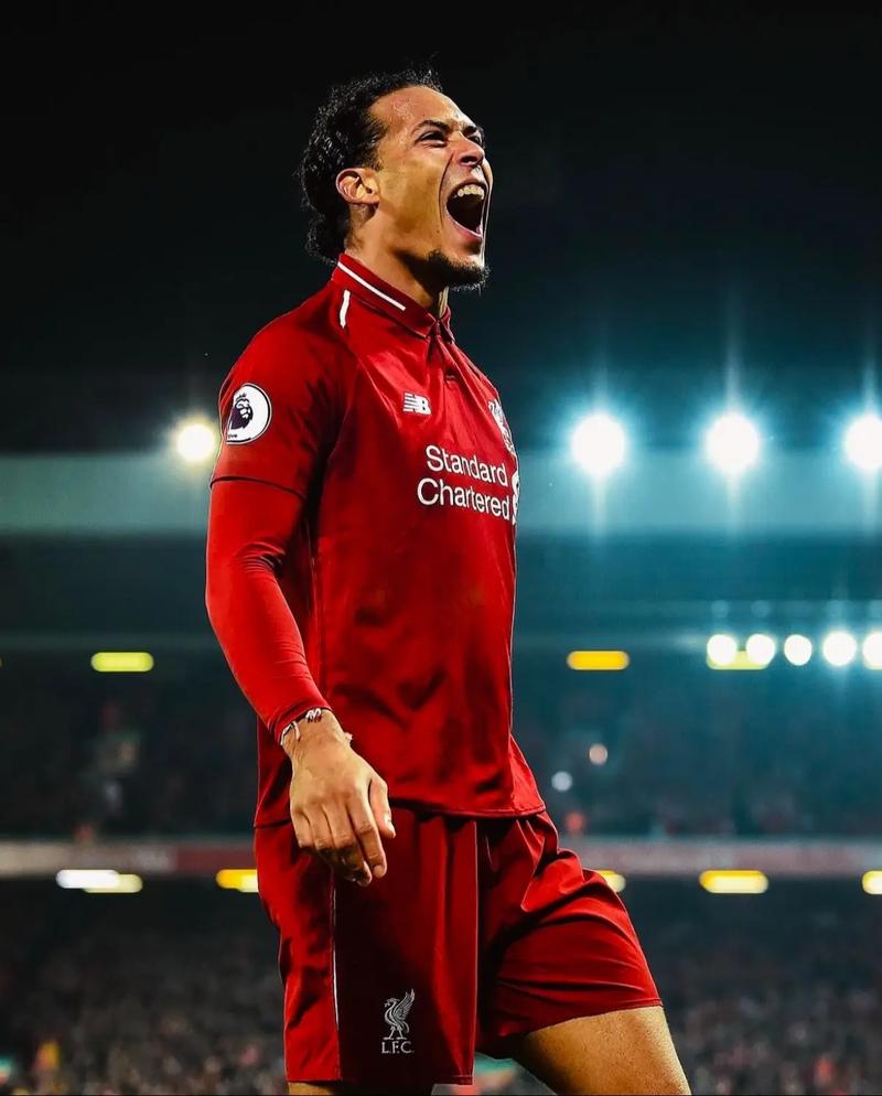 ⚽️2025年度中超最佳评选他来啦！鏖战一年，谁是中超最佳球员！（⚽️2025中超年度最佳评选开启：鏖战一年，桂冠花落谁家？）