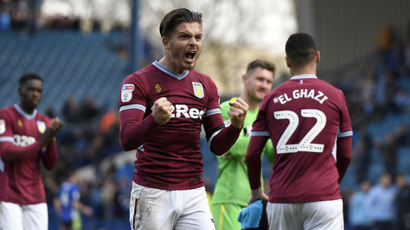 杜伦和康宁汉姆是近10年活塞首对同时砍30分两双的二人组