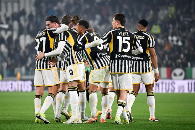 曼城仍是倒三角之王，哈兰德给后卫出了道无解之题（曼城依旧统治倒三角，哈兰德令后卫束手无策）