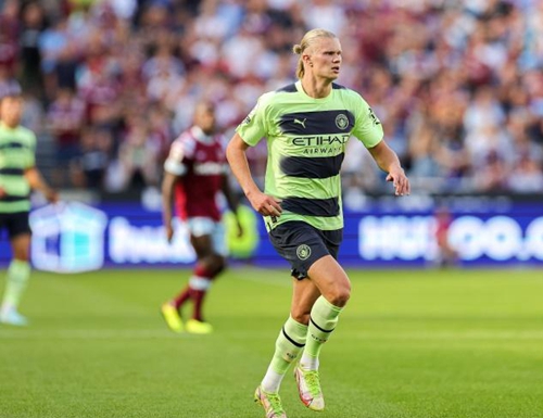 戴维：很高兴能为球队带来三分，斯帕莱蒂是位要求很高的教练