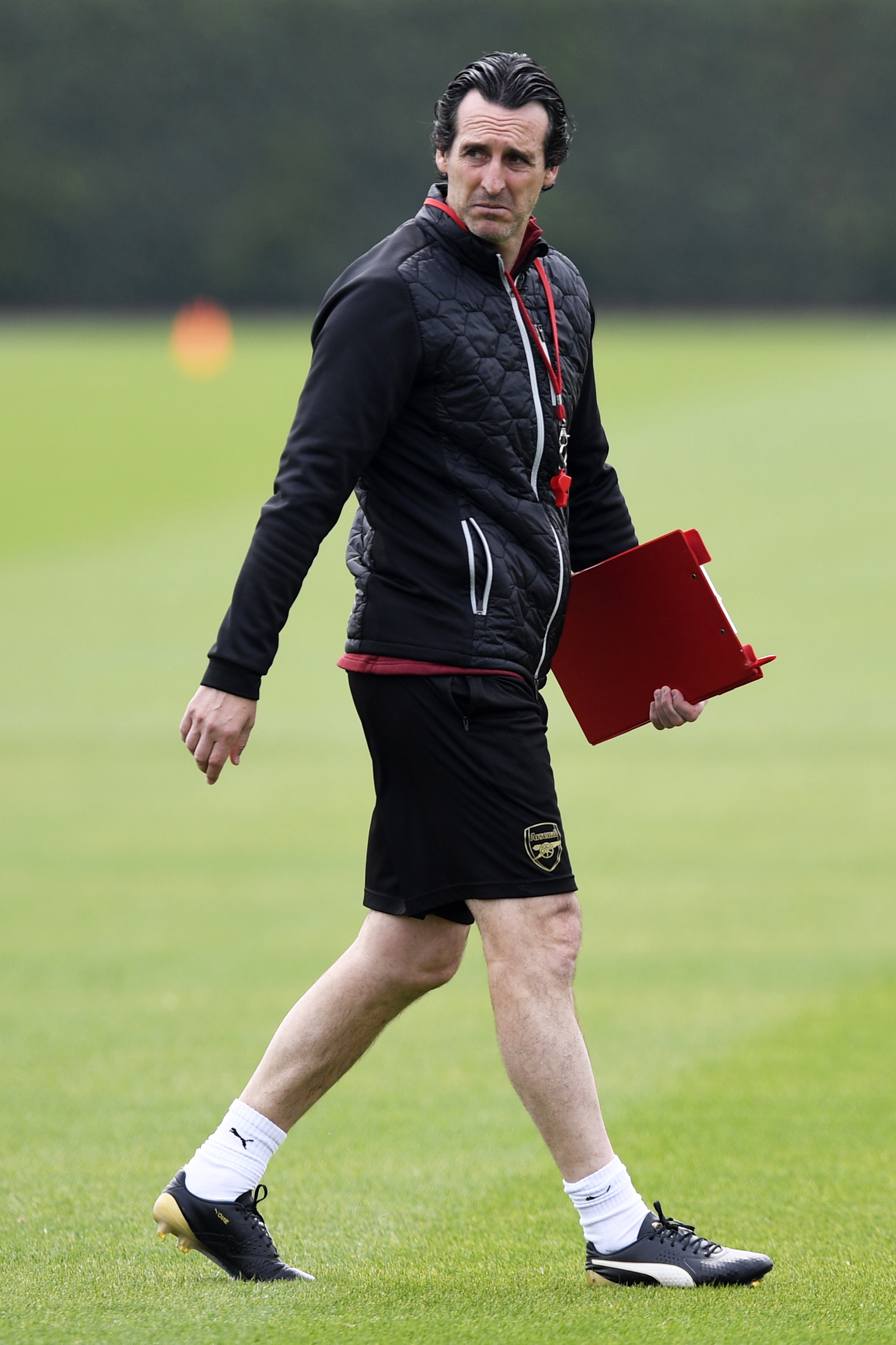 前锋连续两轮破门，全队士气高涨